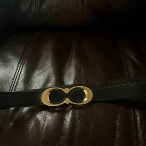 Elegant Black Leather Women’s Coach Belt with Gold Buckle